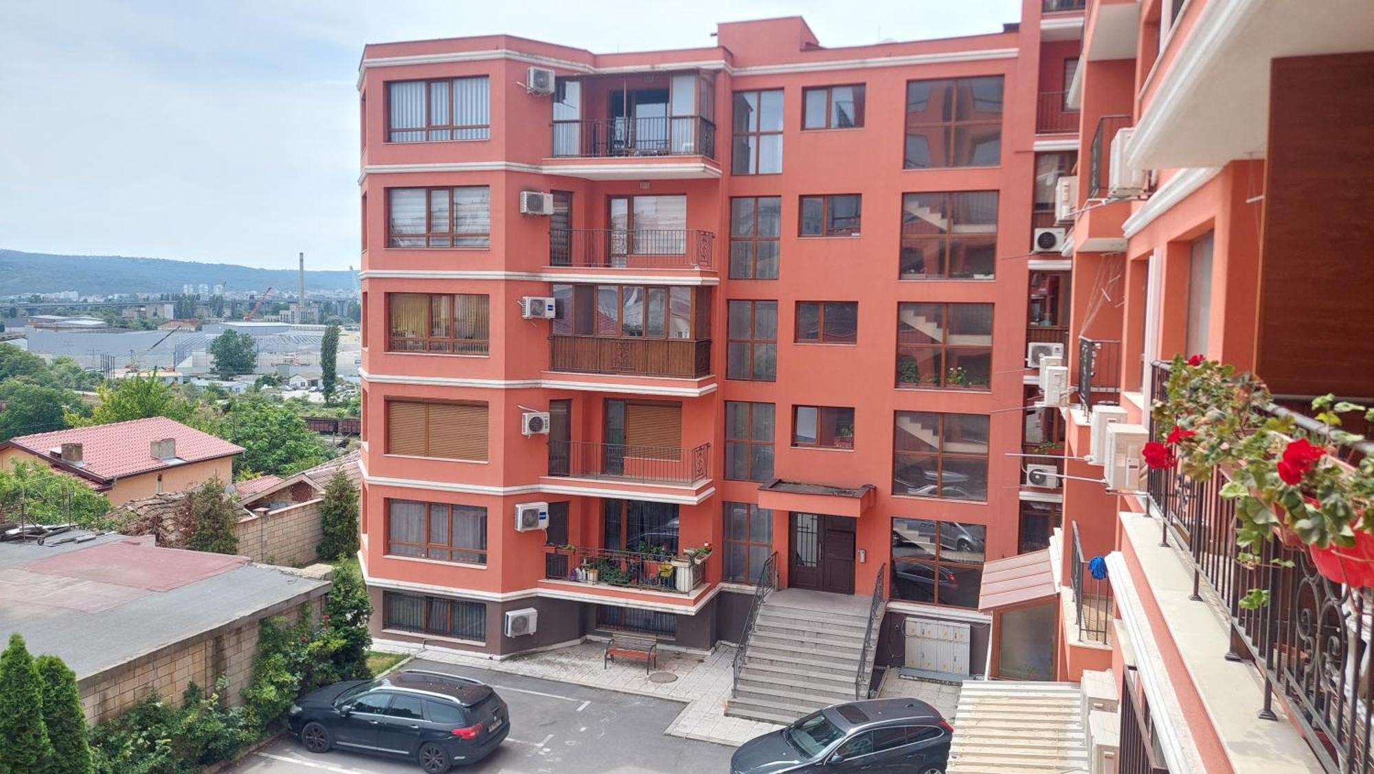 Krimski Apartment - Free Private Parking فارنا المظهر الخارجي الصورة
